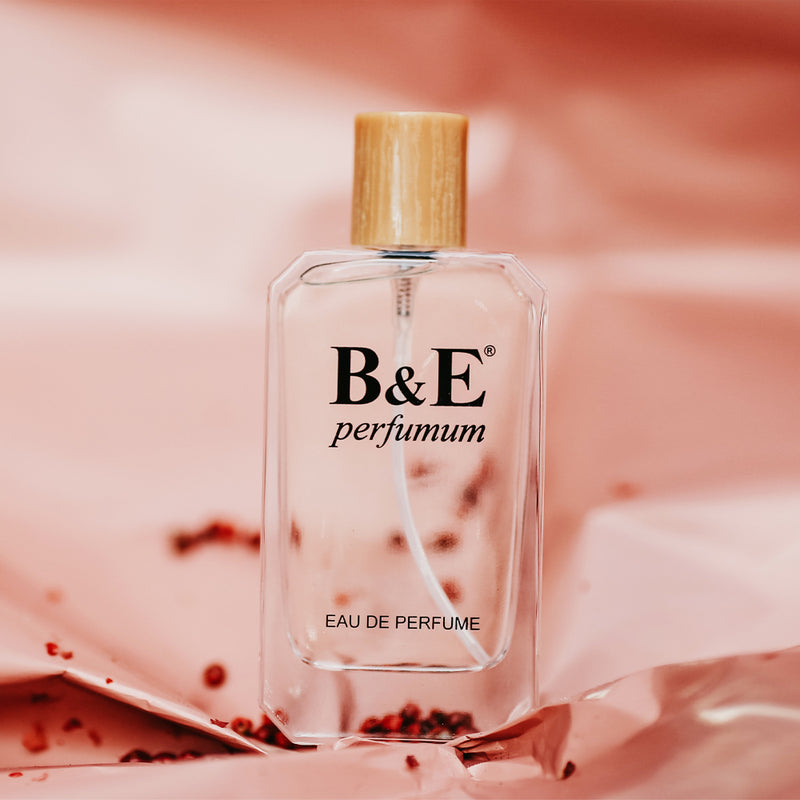 Women's perfume O10